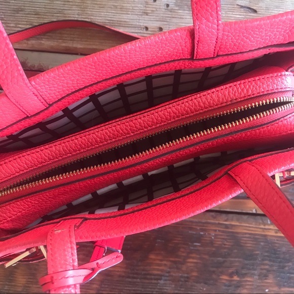 SOLD Kate Spade Olivera Holden Pink Handbag - Picture 4 of 8